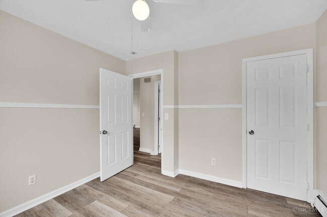 Foto del edificio - 6110 Stover Ave