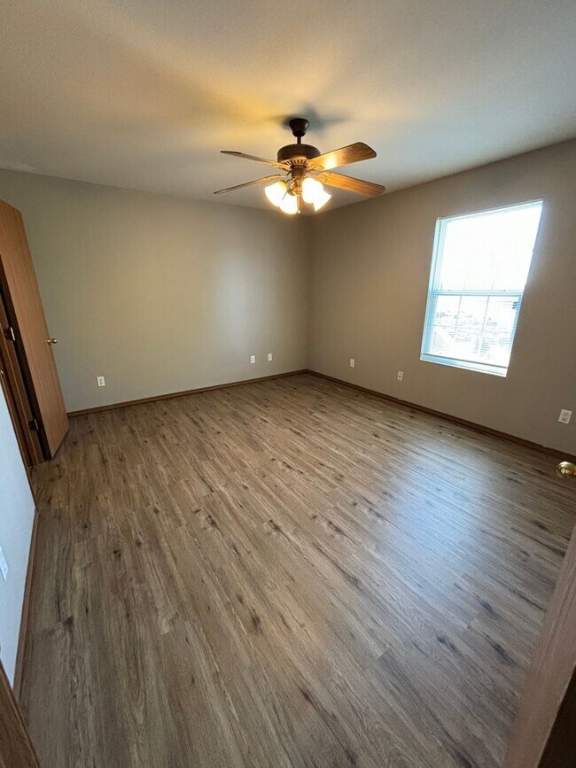 Building Photo - 4317-4319 Morgan Ct