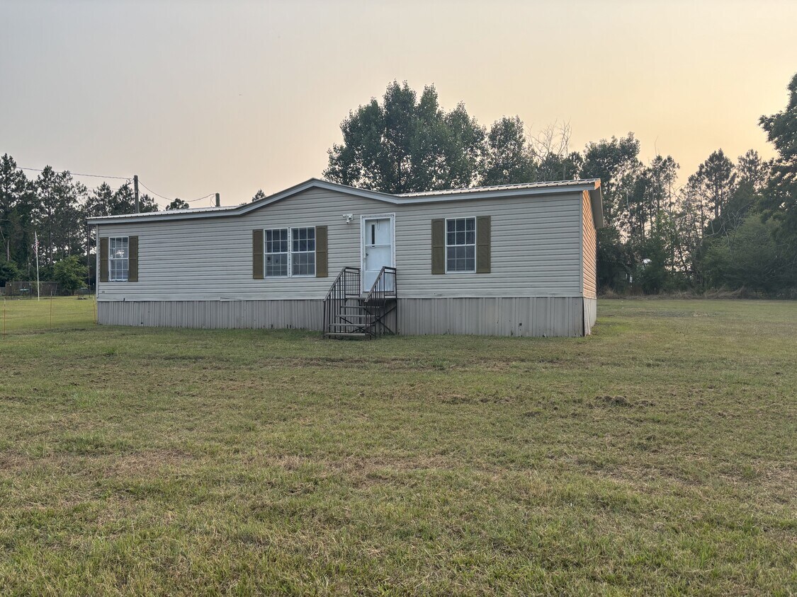 Foto principal - 54 Melody Ln