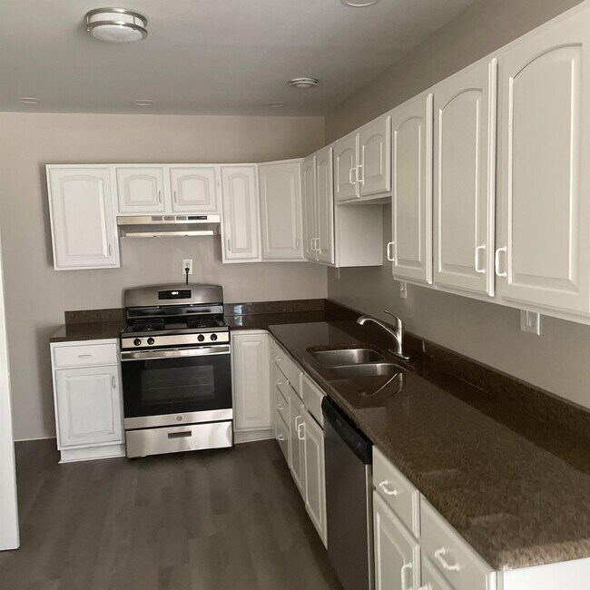 Foto del edificio - 2313 W Herold Ave