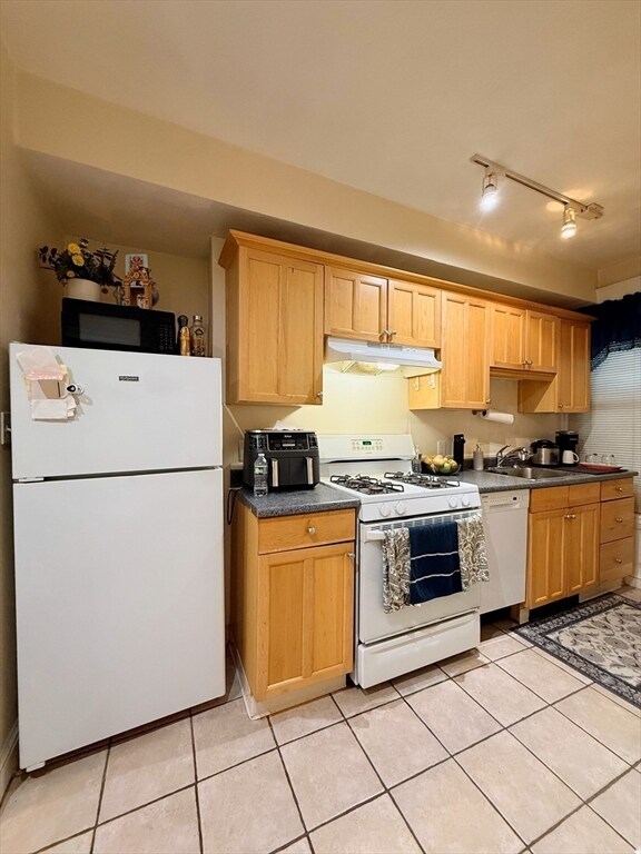 Foto del edificio - 73 Division St