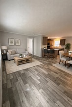 Building Photo - 197 Parker Lake Dr