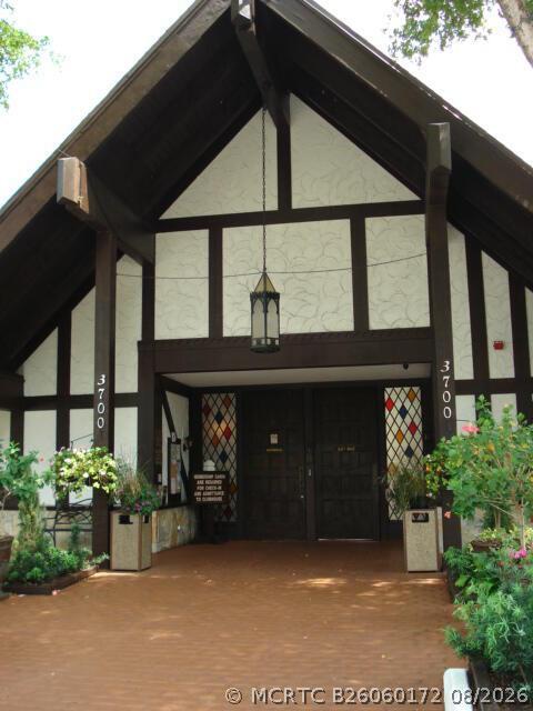 Building Photo - 3660 Inverrary Dr