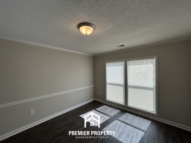 Photo - NEWLY RENOVATED 4BR/2.5BA Luxury Home | 2,613 Sq Ft, Vaulted Ceilings & Soaking Tub