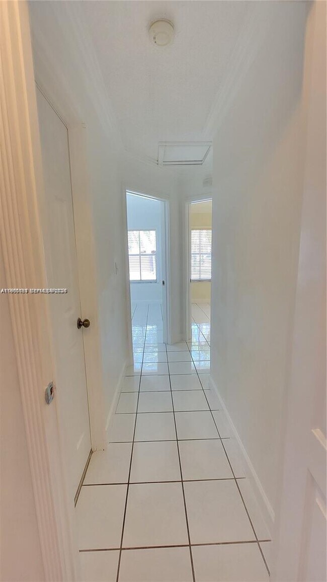 Foto del edificio - 1057 NW 131st Ave