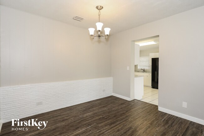 Foto del edificio - 1112 NW 16th Ct