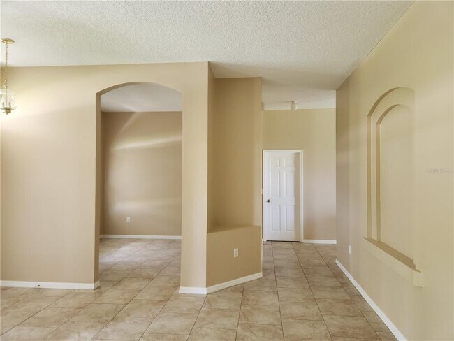 Building Photo - 92 La Mancha Dr