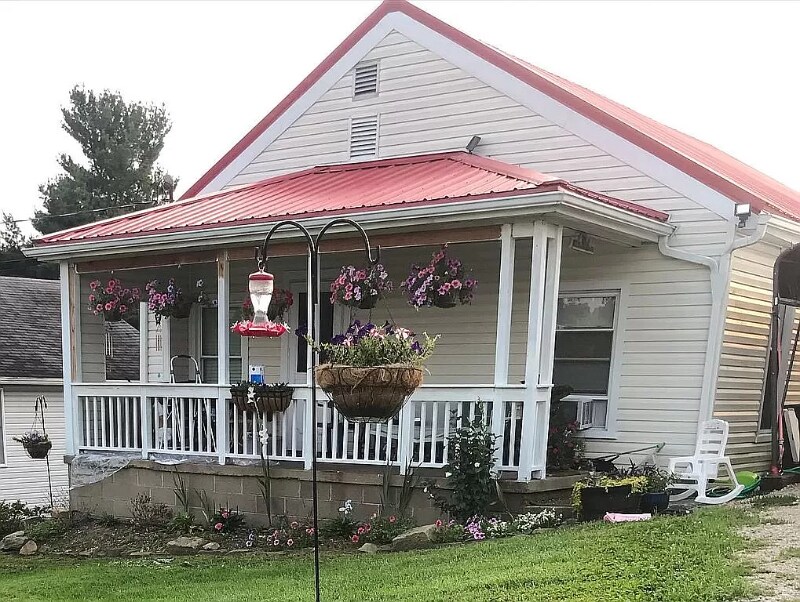Primary Photo - 550 Hilles Ave