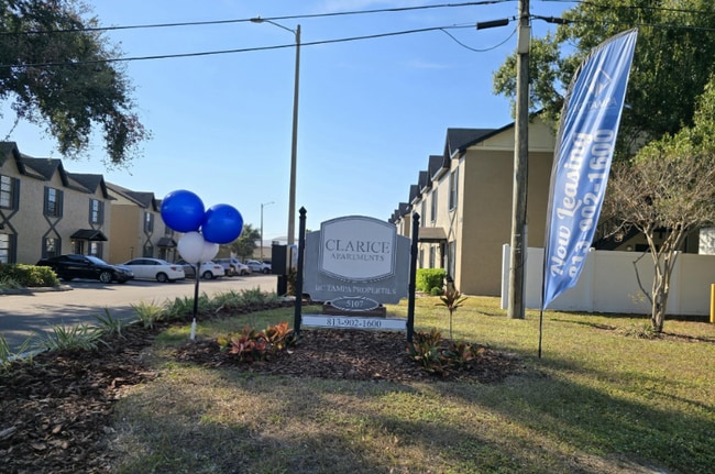 Building Photo - 5107 S Clarice Ct