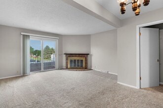 Building Photo - 2713 St Francis Dr