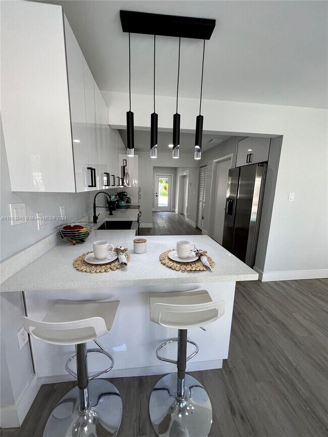 521 NE 49th St, Fort Lauderdale, FL 33334 House Rental in Fort