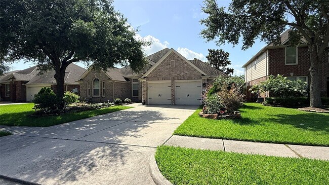 Building Photo - 842 Crystal Bay Ln