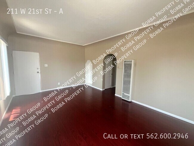 Foto del edificio - 211 W 21st St