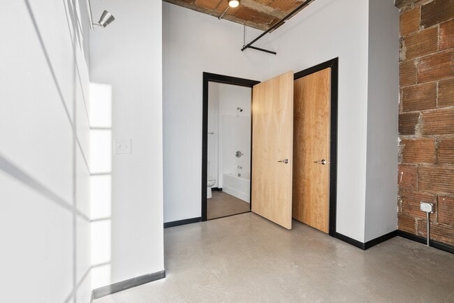 Foto del edificio - Park Avenue Lofts The Temple