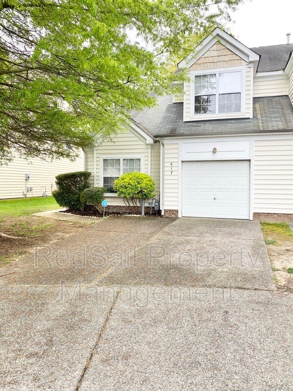 617 Holmes Blvd, Yorktown, VA 23692 Townhome Rentals in Yorktown VA