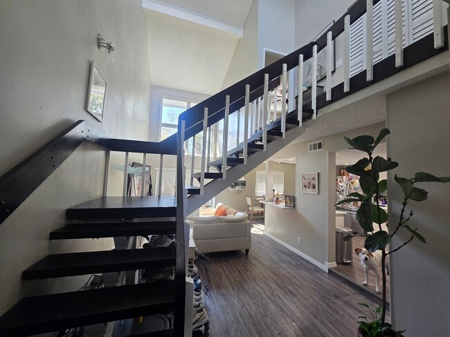 Building Photo - 713 St Michael Ln