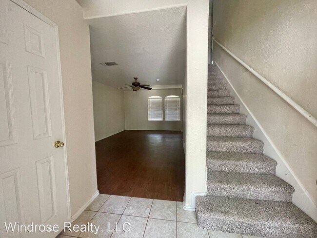Building Photo - 3 br, 2.5 bath House - 6718 Carlsbad Rio