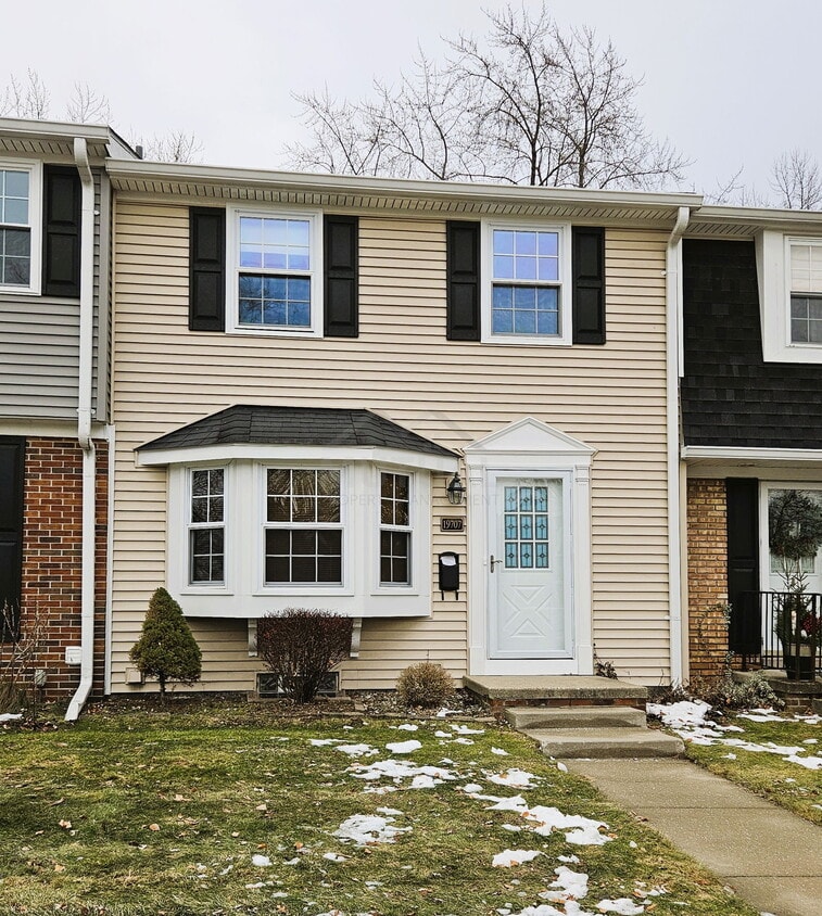 Photo - 19707 Hayes Court, Northville, MI 48167 - 3 BR 1.5 BA condo