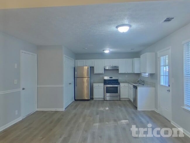 Building Photo - 5813 Wellborn Creek Dr