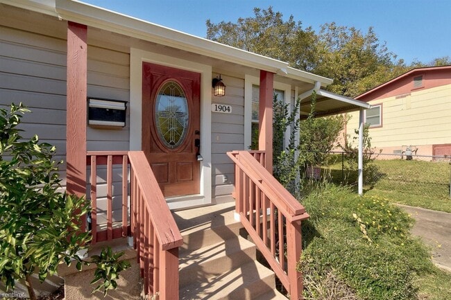 Foto del edificio - 2 br, 2 bath House - 1904 Pershing Dr