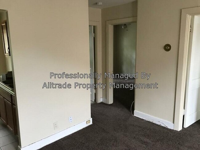 Foto del edificio - 4411 S 2nd St