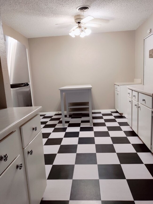 Photo - 3 Bedroom 1 Bath House