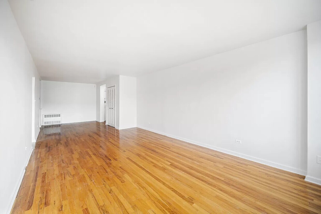 Primary Photo - 415 Argyle Rd
