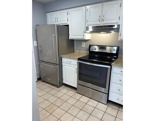 Building Photo - 610 S Franklin St