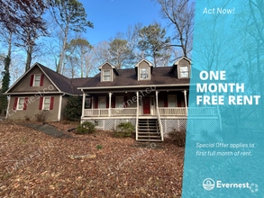 Building Photo - 170 Olde Oak Dr