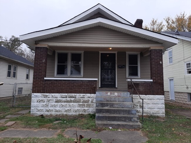Building Photo - 816 S 37th St