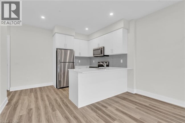 Building Photo - 1100 Lackner Pl