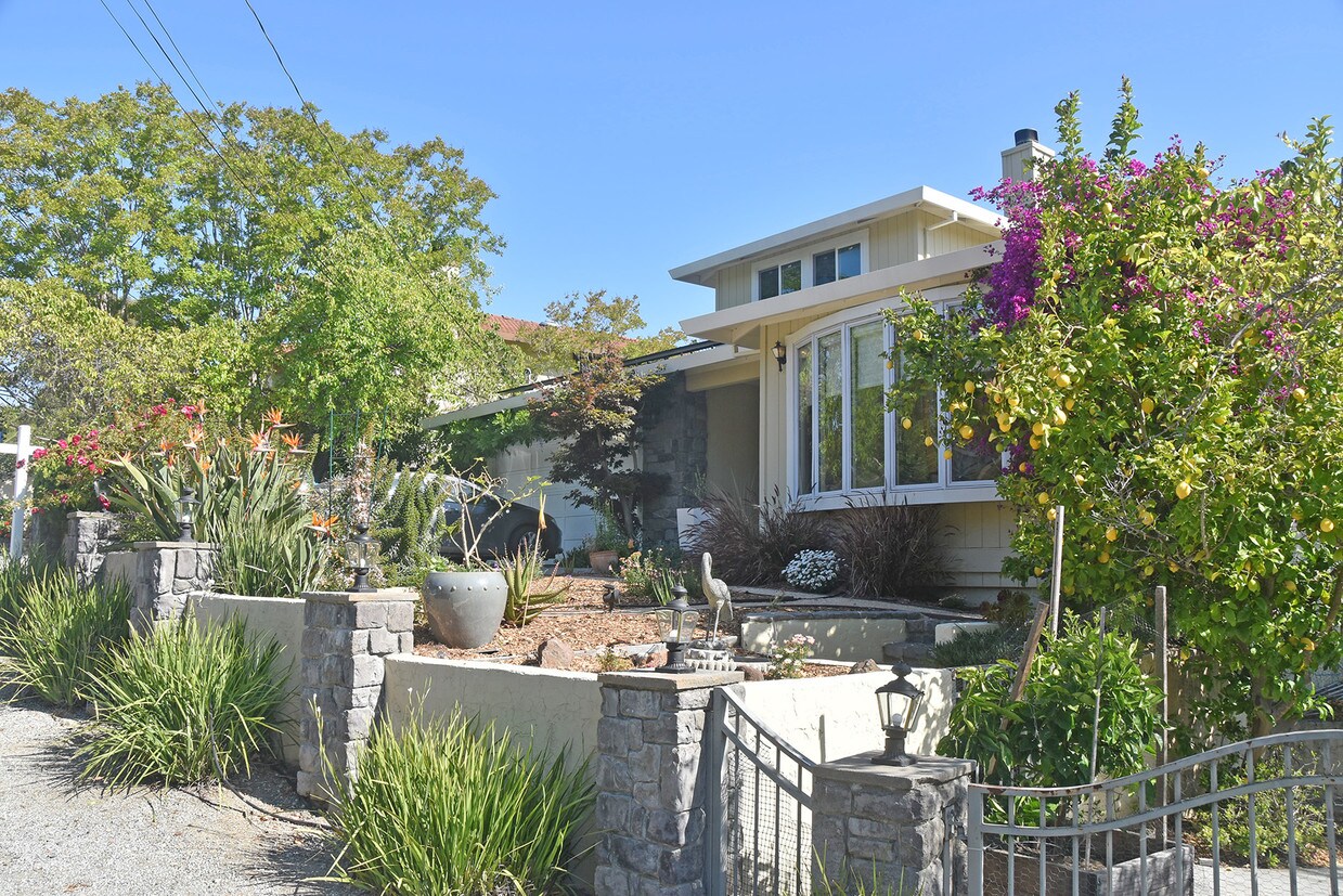 1029 Wilmington Way, Emerald Hills, CA 94062 House Rental in Emerald