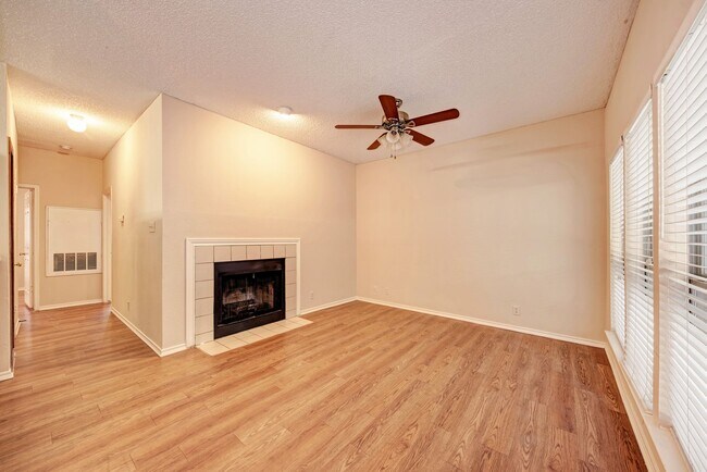 Foto del edificio - 914 W 26th St