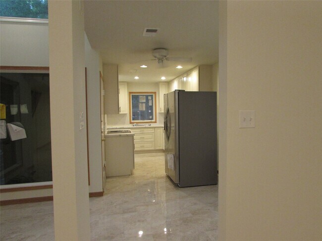 Foto del edificio - 201 Vanderpool Ln