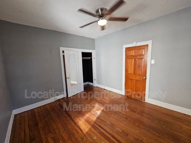 Building Photo - 1004 Rhode Island St