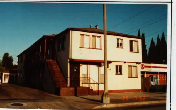 Primary Photo - 9215 State St