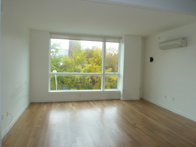 Foto principal - 1326 Ocean Ave