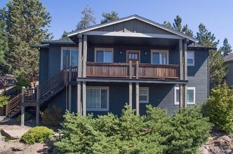 Building Photo - 2564 NW Monterey Pines Dr