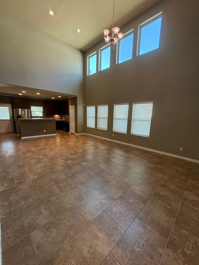 This is a GREAT ROOM! With 20" tile floor - 420 Slippery Rock
