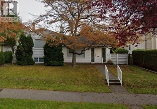 Building Photo - 5576 Alberta St