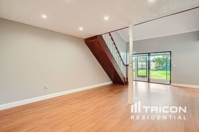 Foto del edificio - 5410 Friarsway Dr