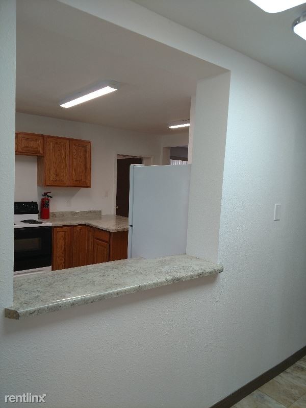 Building Photo - 2 br, 2 bath Apartment - 626 Washington St NE