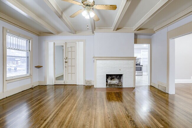 Building Photo - 115 S 38th St