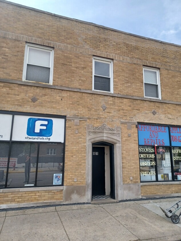 Foto principal - 4901 W 14th St