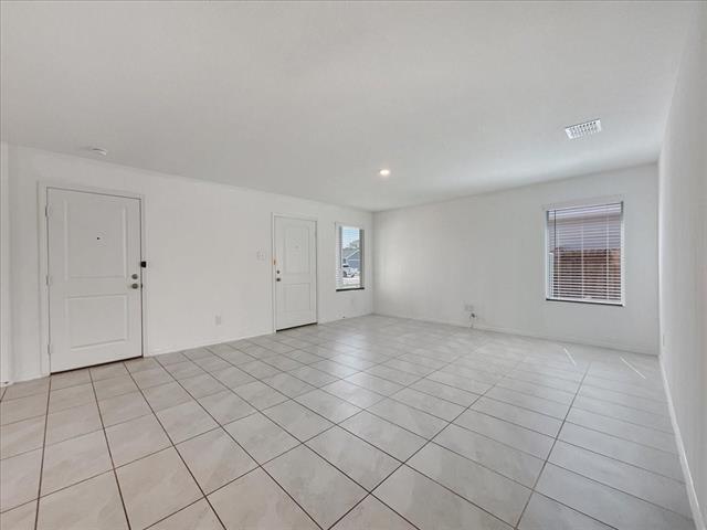 Foto del edificio - 3316 Turkey Trot Ln