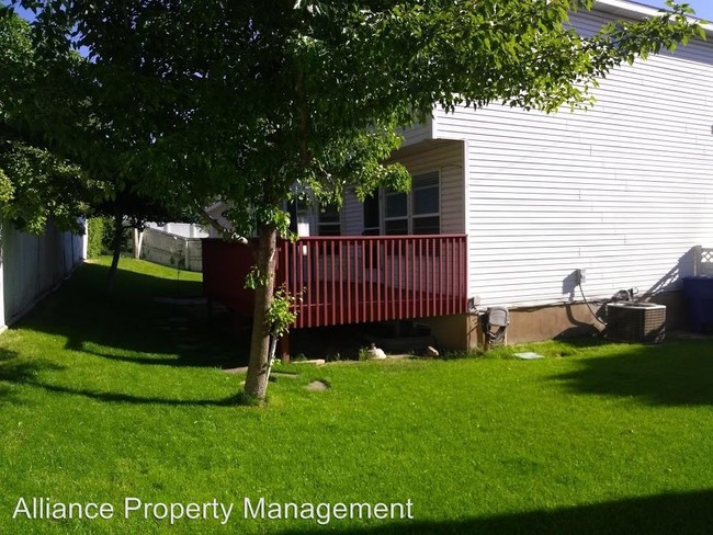 Building Photo - 3 br, 2.5 bath House - 597 Compass Circle