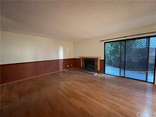 Building Photo - 1110 Strawberry Ln