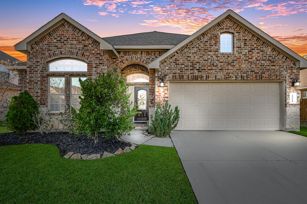 Primary Photo - 23214 Verona View Ln
