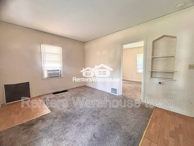 Building Photo - 3820 Lincoln Pl Dr
