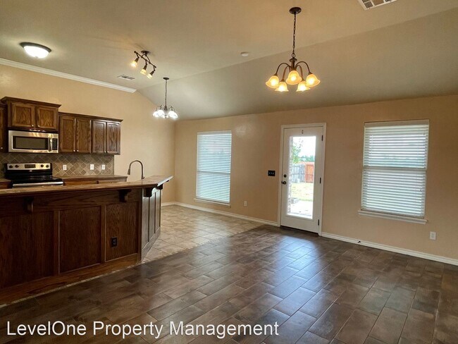 Foto del edificio - 3 br, 2 bath House - 21202 River Lark Lane
